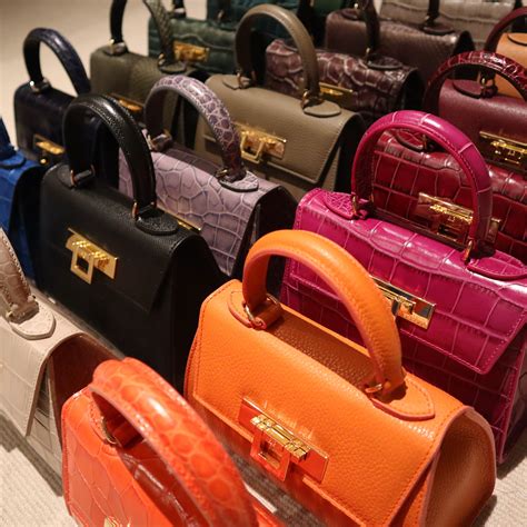 luxury designer handbag brands